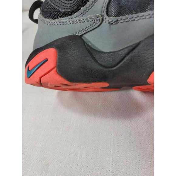 BOYS NIKE AIR SPEED TURF GREY BLACK ORANGE 535735-036 BASKETBALL SHOES SZ 4.5Y - Picture 8 of 8